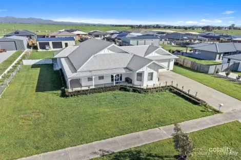 5 Beck Ave, Churchill, VIC 3842