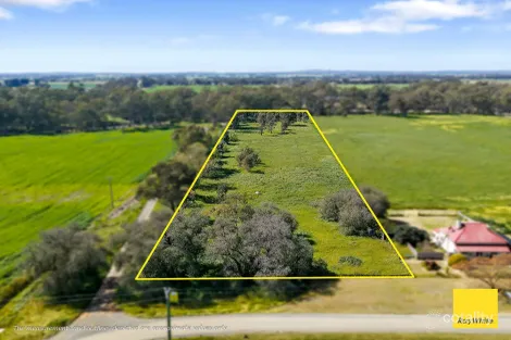 112 Campaspe St, Elmore, VIC 3558