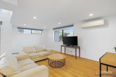 Property photo of 1/232 Settlement Road Cowes VIC 3922