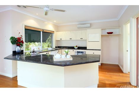 Property photo of 5 Nolan Rise Brookfield QLD 4069