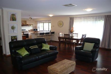 Property photo of 10 Cormorant Place Wynn Vale SA 5127