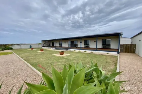 Property photo of 18 Wheaton Drive Streaky Bay SA 5680