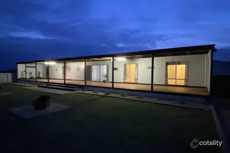 Property photo of 18 Wheaton Drive Streaky Bay SA 5680
