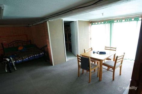 25 Lyndon St, Kallangur, QLD 4503