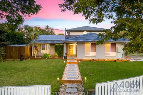 Property photo of 2 Casuarina Close Bellbowrie QLD 4070