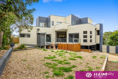 Property photo of 10 Fitzjohns Drive Bundoora VIC 3083