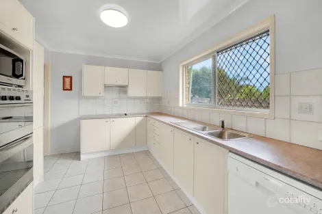 Property photo of 2 Guide Street Jamboree Heights QLD 4074