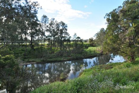 Property photo of 17 Silverpine Crescent Oxenford QLD 4210