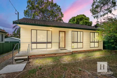 Property photo of 14 Greenway Avenue Mannering Park NSW 2259