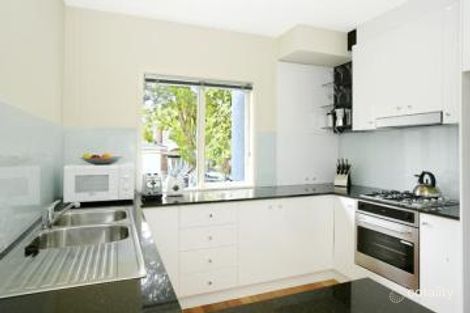 Property photo of 2/2 Taurus Street Balwyn North VIC 3104