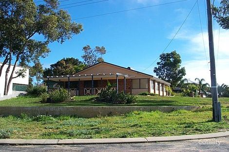 70 Queen Pde, Wannanup, WA 6210