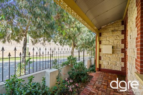 Property photo of 2 Knutsford Street Fremantle WA 6160