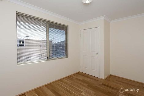 Property photo of 46 Mulwarrie Circle Wanneroo WA 6065