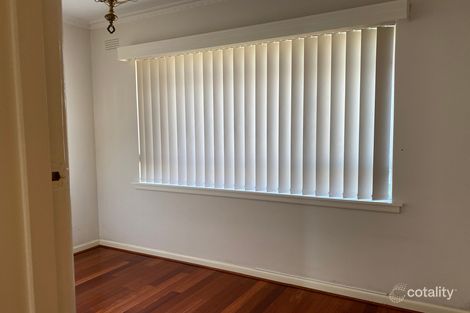 Property photo of 32 Kemp Street Springvale VIC 3171