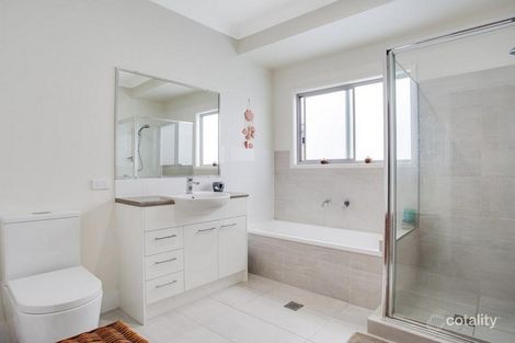 Property photo of 12 Eden View Drive Reedy Creek QLD 4227