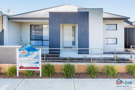 Property photo of 37 Barrington Avenue Champion Lakes WA 6111