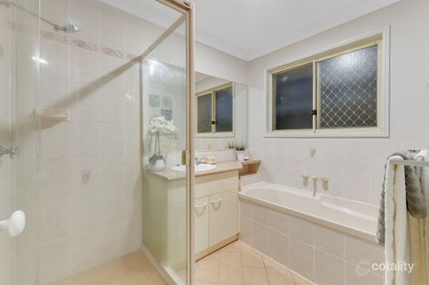 Property photo of 20 Balmoral Place Forest Lake QLD 4078