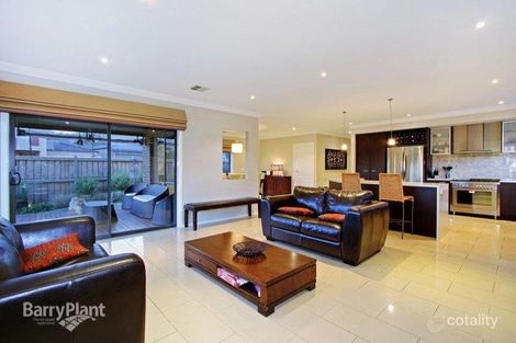 Property photo of 14 Stringybark Drive Ferntree Gully VIC 3156