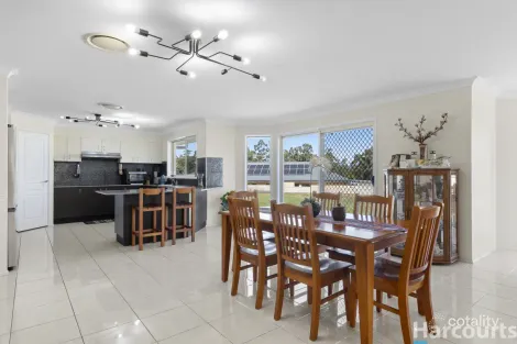 Property photo of 8 Kookaburra Close Weston NSW 2326
