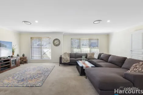 Property photo of 8 Kookaburra Close Weston NSW 2326