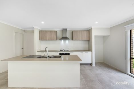 Property photo of 43 London Crescent Narre Warren VIC 3805