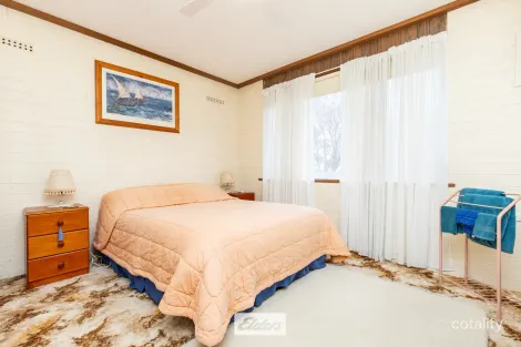 Property photo of 95 Adams Street Wentworth NSW 2648