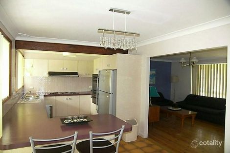 Property photo of 21 Power Drive Mount Warrigal NSW 2528