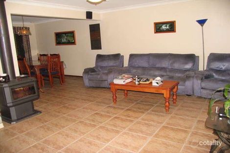 Property photo of 18 Swan Road Riverglades SA 5253