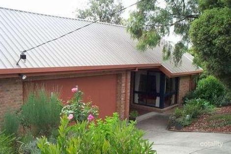 Property photo of 5 Eileen Grove Woori Yallock VIC 3139