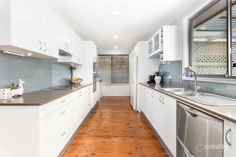 Property photo of 13 Dumbarton Place Engadine NSW 2233