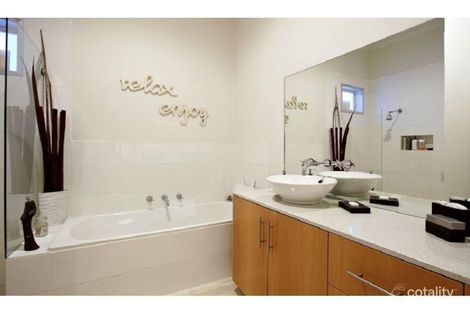 Property photo of 5 Lawrence Street Brighton VIC 3186