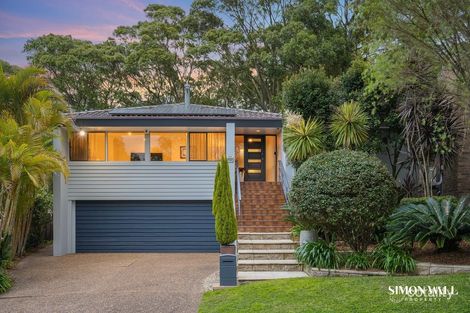 Property photo of 10 Christine Close New Lambton Heights NSW 2305