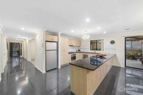 Property photo of 14 Ashridge Court Burnside Heights VIC 3023