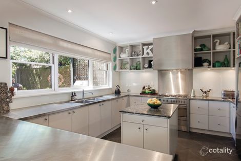 Property photo of 5 Pleasant Avenue Kew VIC 3101