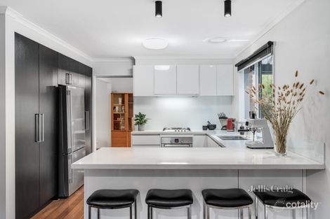 Property photo of 12 Hamilton Drive Ringwood North VIC 3134