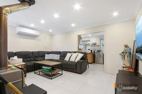 Property photo of 7 Wayne Crescent Greystanes NSW 2145