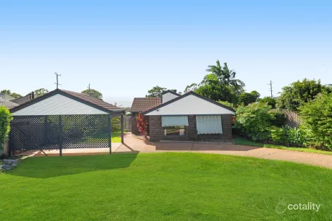 Property photo of 18 Sunshine Drive Cleveland QLD 4163