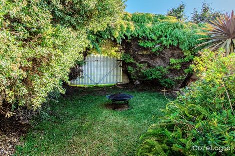 Property photo of 18 Santa Cruz Parkway Secret Harbour WA 6173