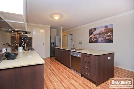 Property photo of 53 Moore Mews Pakenham VIC 3810