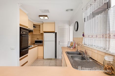 Property photo of 4 Rowena Court Keysborough VIC 3173
