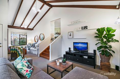 Property photo of 1 Roderic Court Mount Lofty QLD 4350