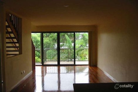 Property photo of 3/3-5 Bradford Street Labrador QLD 4215