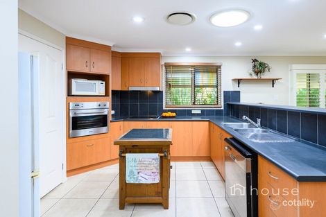 Property photo of 33 Newburn Street Hillcrest QLD 4118