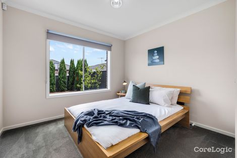 Property photo of 13 Black Wattle Road Craigieburn VIC 3064