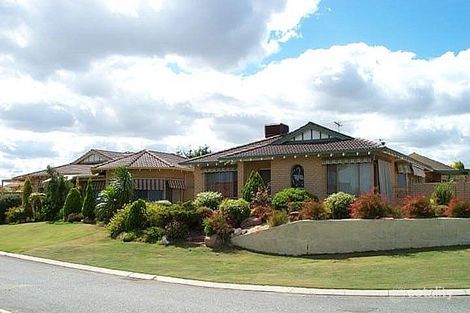 Property photo of 12 Tarolinta Gardens Ocean Reef WA 6027