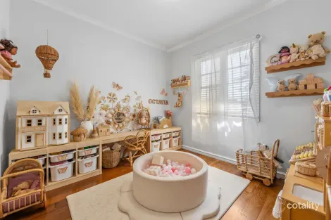 Property photo of 14 Budden Way Medina WA 6167