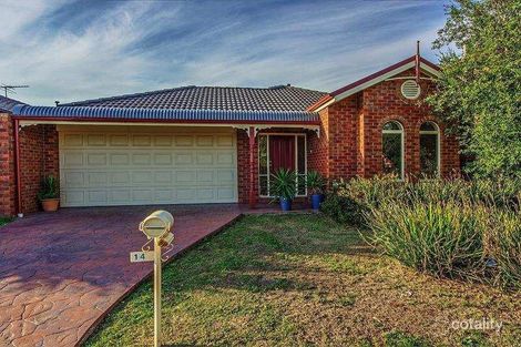 14 Hounslow Grn, Caroline Springs, VIC 3023