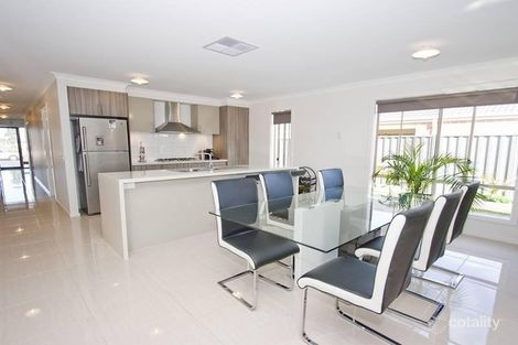 Property photo of 64 Eureka Drive Manor Lakes VIC 3024