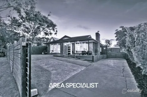 Property photo of 3 Veronica Street Langwarrin VIC 3910