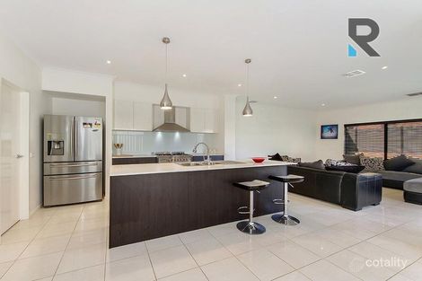 Property photo of 3 Baronial Way Craigieburn VIC 3064